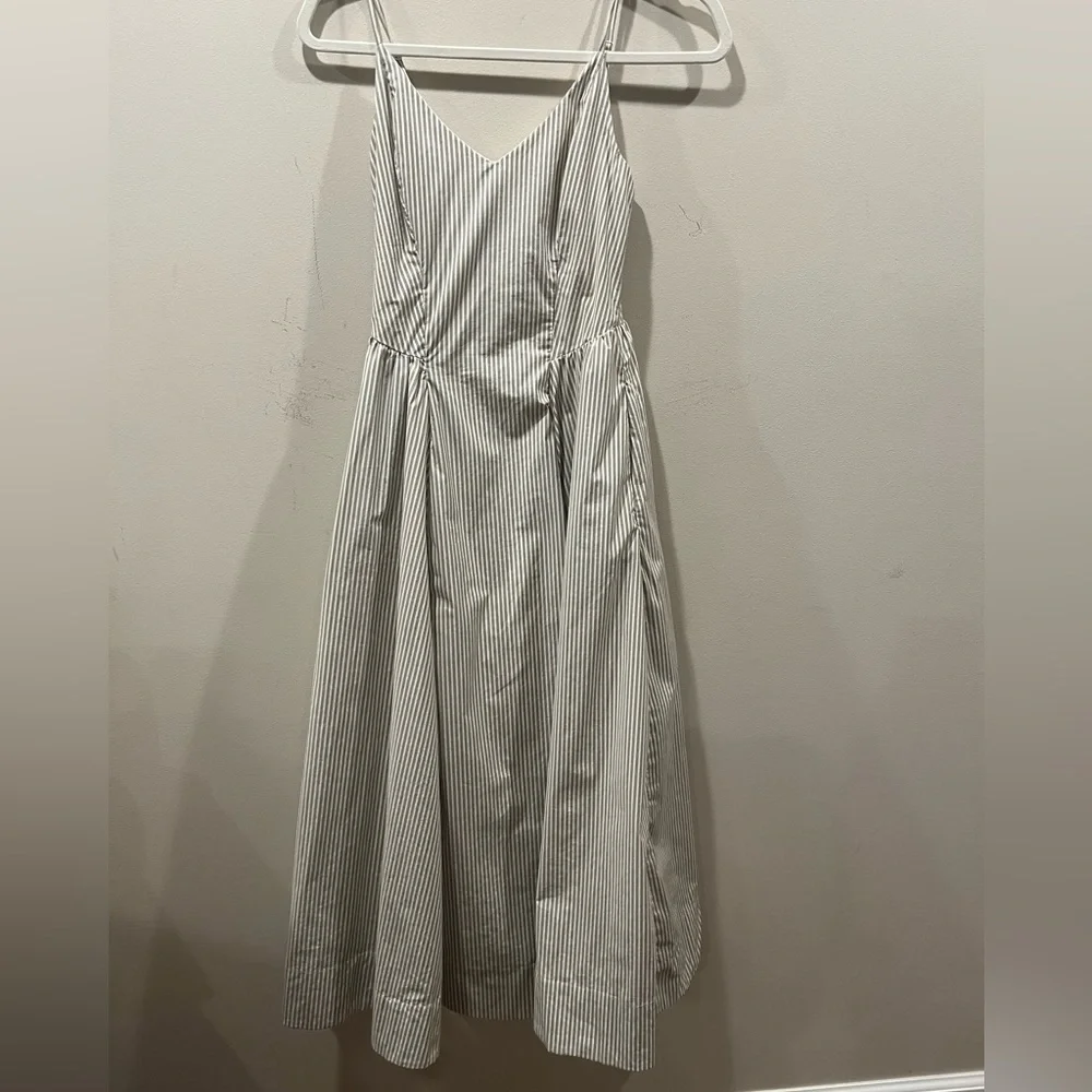 Aritzia Technique Poplin Dress in Cream and Olive stripes, Size 0 - Picture 2 of 6